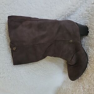 Kathy Van Zeeland "Scrunchy" Suede Boots size 6.5M